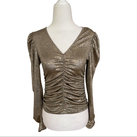 Rachel Zoe Metallic Ruched Long Sleeves Top. Size: Small - Picture 2 of 5